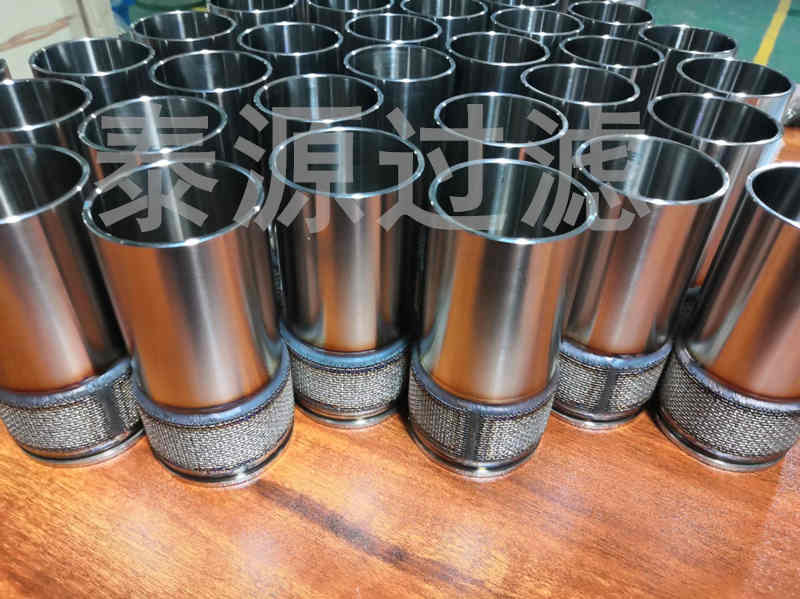 化工廠化工溶劑過(guò)濾用什么材質(zhì)的濾芯?